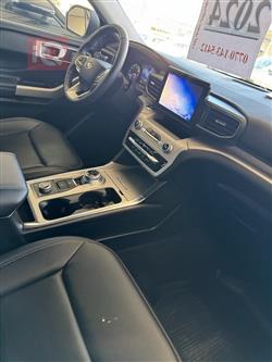 فۆرد ئێکسپلۆرەر